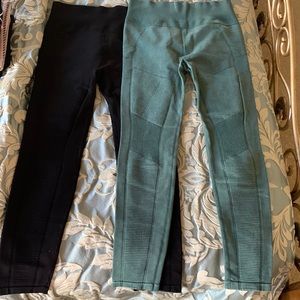 NWOT Black and Green Leggings Size Medium and Small